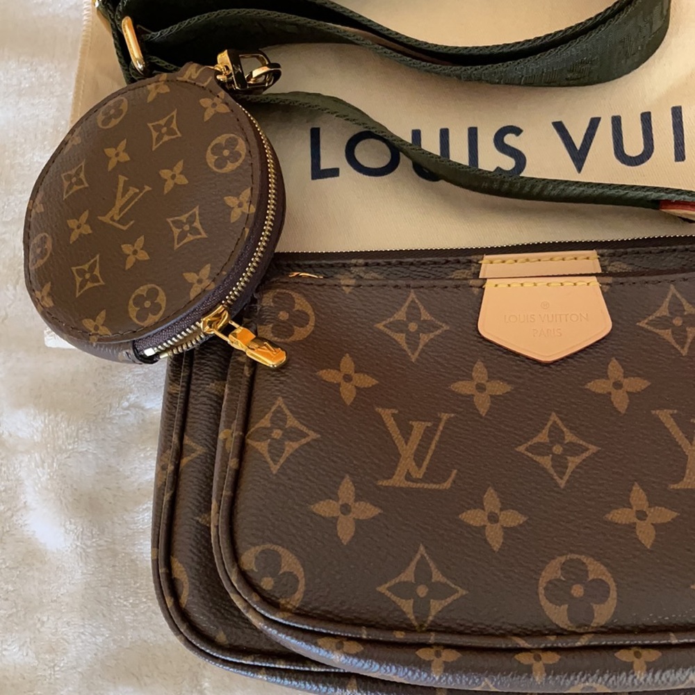 Multi Pochette Accessories NEW. BRAND NEW. AND. AUTHENTIC! - Picture 2 of 16